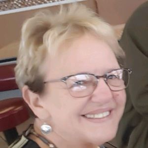 Meet your Posher, Jana